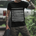 T-shirt homme à lignes noires