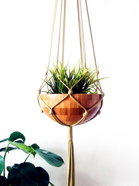 Suspension pour plantes en macramé