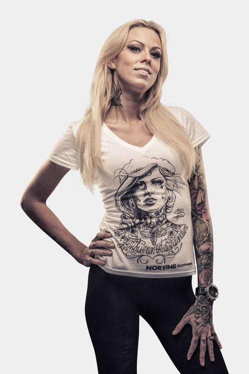 Fille tatouée (T-shirt col V profond pour femme)