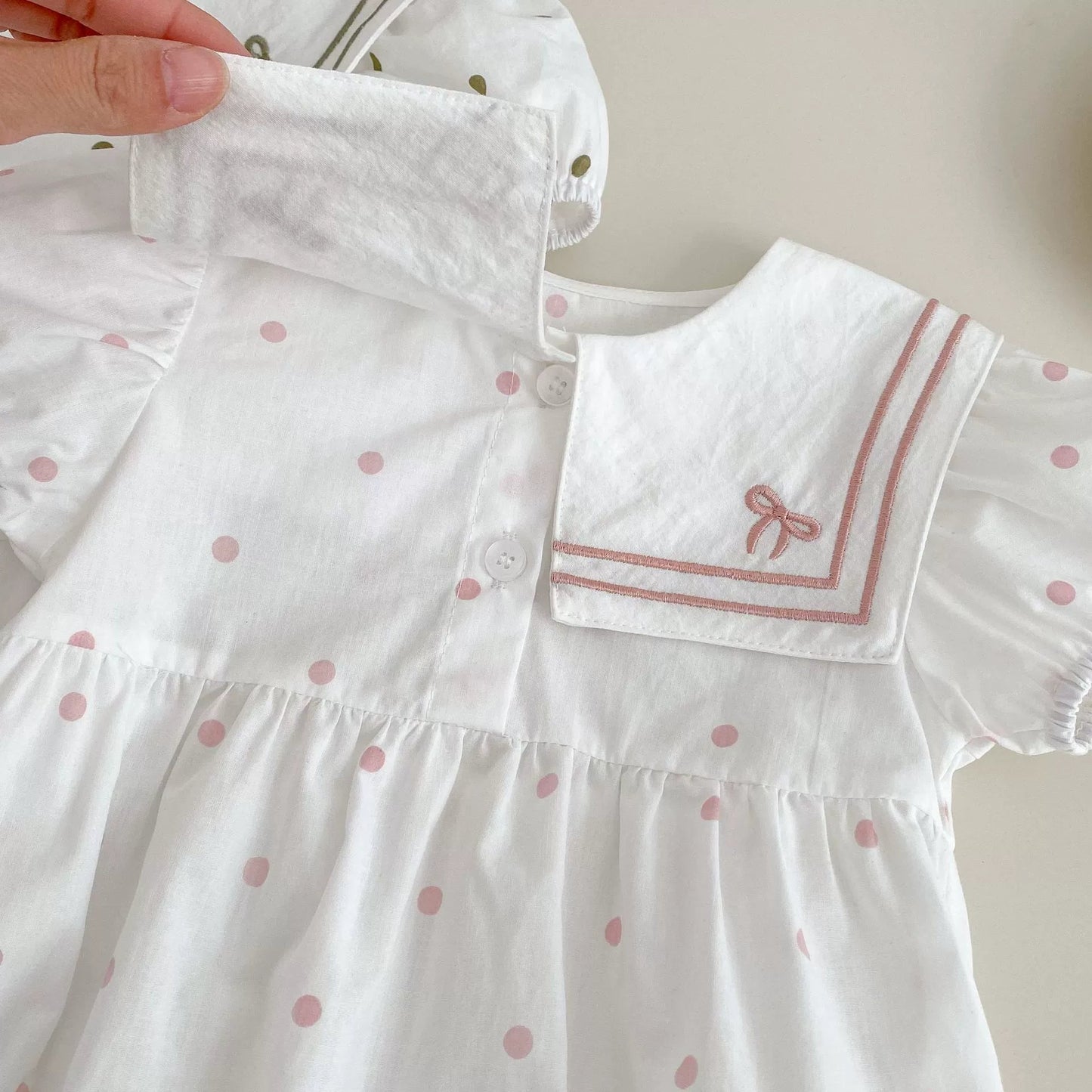 Été Arrivée Bébé Filles Mignon Manches Courtes Col Rond Motif Pois 